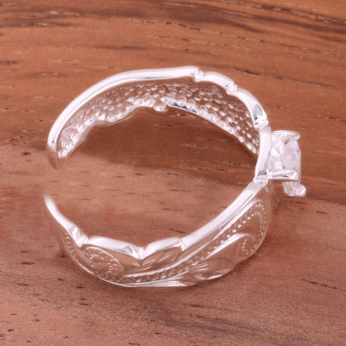 Hawaiian Scroll with Clear Heart CZ Cut Out Edge Toe Ring