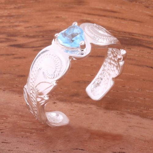 Hawaiian Scroll with Clear Heart CZ Cut Out Edge Toe Ring
